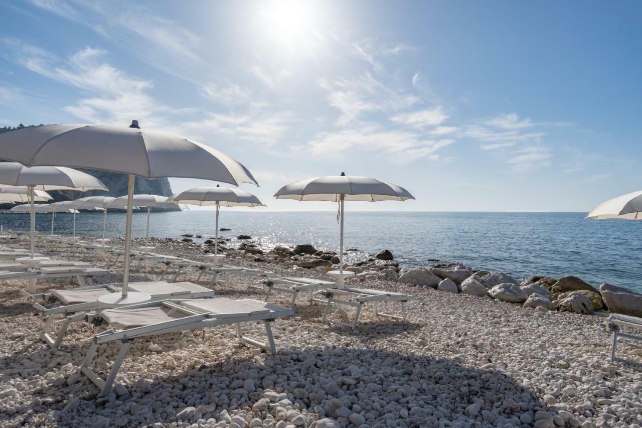 Hotel La Casa E Il Mare Mattinata Esterno foto
