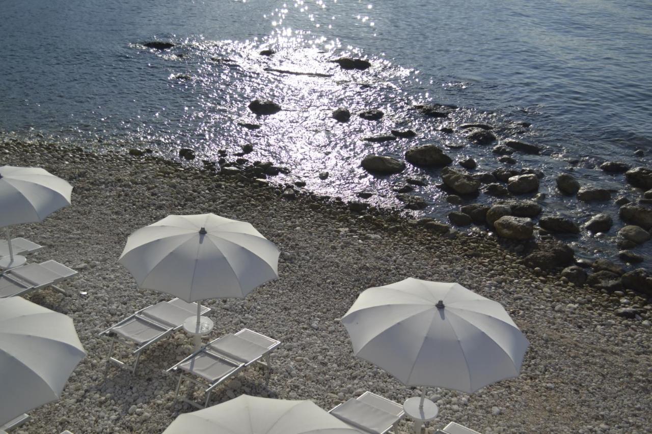 Hotel La Casa E Il Mare Mattinata Esterno foto